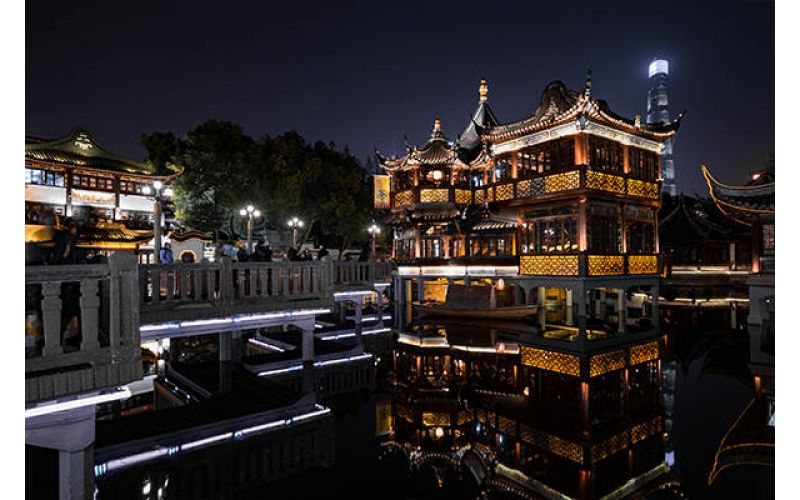 城市廣場(chǎng)夜景亮化工程怎么做？這篇文章不要錯(cuò)過